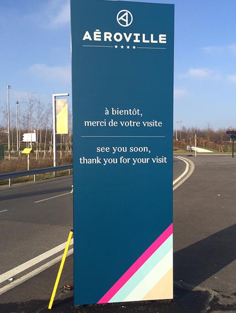 Enseigne Aéroville